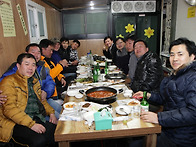 2013년 2월 23..