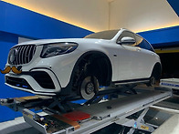 벤츠 GLC350E 피렐리 스콜..