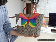 구찌 걸즈 버터플라이 토트..