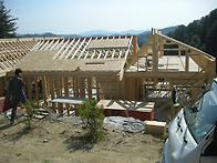 흙집 - 목조 골조..