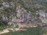 예던길에서 바라 본 비나리