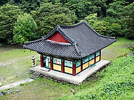 극락보전과 비로전