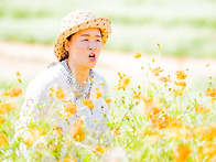 꽃길만 걷는여인모델~~