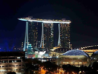 야경 속 싱가포르 1