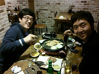 2012년 1월 21일 첫 공식..