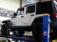 Jeep Wrangler JK 2.8CRD : 외벨트 ..