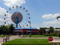 "40m Ferris wheel"..