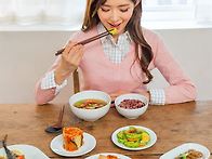 고급 외식 메뉴를 집에서…..