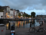 우리가 여기를 배회했었지..