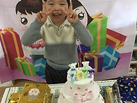 학진이의 생일을 축하합니..