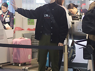 181206 HND -..