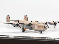 하세가와 1/72 B-24 D