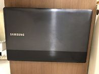 SAMSUNG 300E5A 중고노..