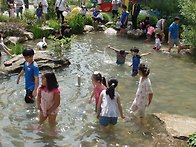 중앙연못 물놀이