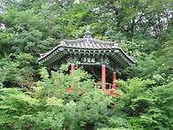육각(六角)인 환벽정(環碧..