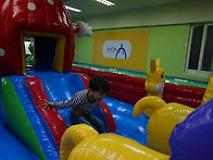 유치부 에어바운스 체험 ..