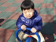 놀이터에서 놀이해요~