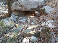고인돌(支石墓.dolmen)..