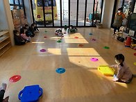 슈퍼맨 접시 피하기