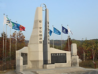 임재석 작 월남참..