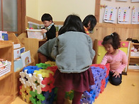 대근육활동 블럭으로 ~~