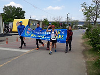 마라톤 풀코스 100회 완주..