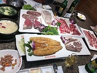 웨이하이 고깃집 구이마을에서