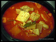 얼큰한 돼지고기 찌개 만들..