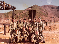 유격 운련