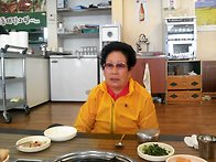 홍매실 꽃이 활짝 핀.....