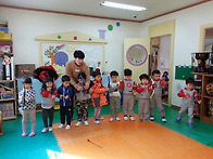 "민속주간 활동"