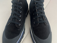 발렌티노 가라바니..