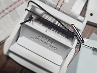 오프화이트/벨트 ..