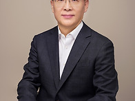 신세대 교장과 호..