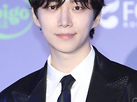 '2025 AAA MC' 이준호,..