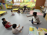 [요술책상] 배고픈 애벌레..