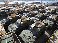 부산항 들어온 美 전투 차..