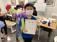 2026년 5월 도서관과 함께..