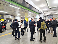 2025년 12월 14일(일) ..