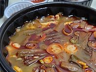 큰맘할매순대국