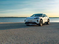 포르쉐 카이엔 쿠..