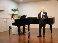 거룩한 성 S.Adams曲 T..