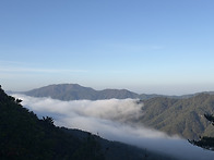 운악산