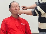 디플쎌 화장품 시연