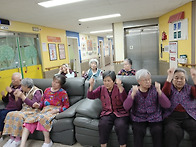 04.13 [ 치매예방건강체조..