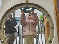 참새반의 실외놀이모습이에..