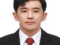 나경만(羅俓晩)