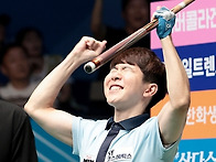 &ldquo;5대회 연속 새 ..
