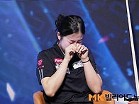 &ldquo;눈물 훔친 양구..