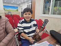 26.03.03(화) _ 우쿨렐레..